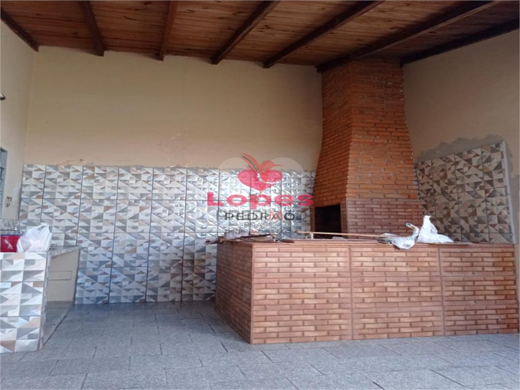 Casa de 3 quartos, 198m&sup2; no bairro Parque Residencial Rondon, em Len&ccedil;&oacute;is Paulista  Lençóis Paulista - 