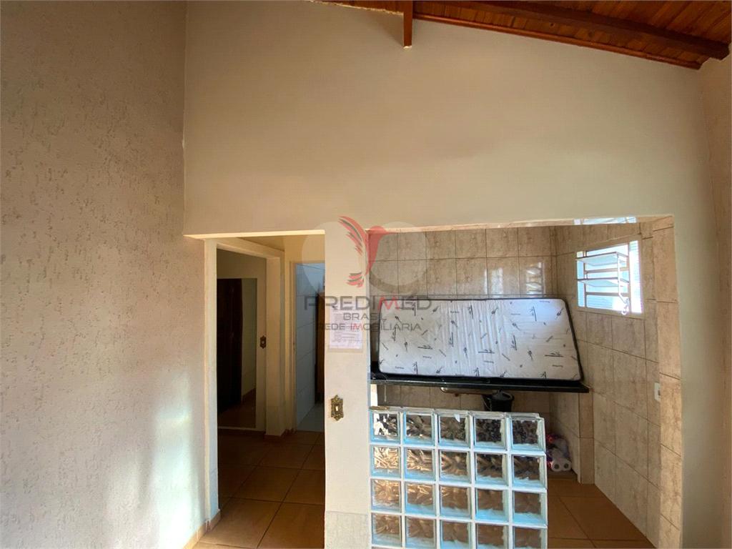 Casa de 2 quartos, 180m&sup2; no bairro Jardim Monte Azul, em Len&ccedil;&oacute;is Paulista  Lençóis Paulista - 