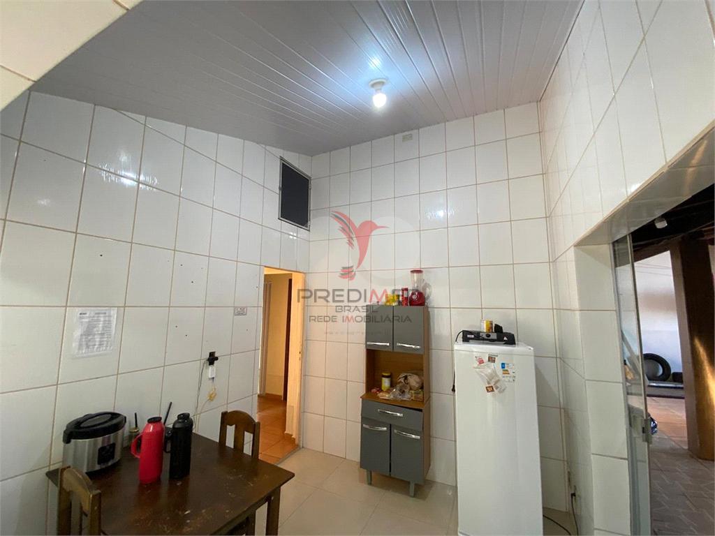 Casa de 2 quartos, 180m&sup2; no bairro Jardim Monte Azul, em Len&ccedil;&oacute;is Paulista  Lençóis Paulista - 