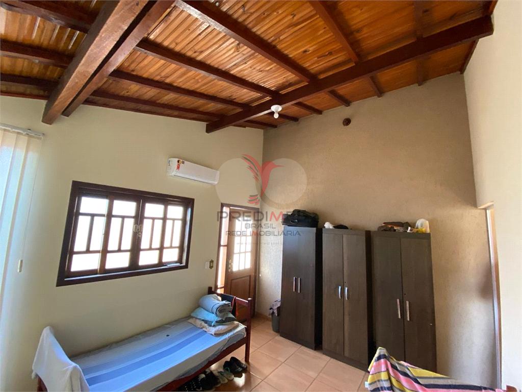 Casa de 2 quartos, 180m&sup2; no bairro Jardim Monte Azul, em Len&ccedil;&oacute;is Paulista  Lençóis Paulista - 