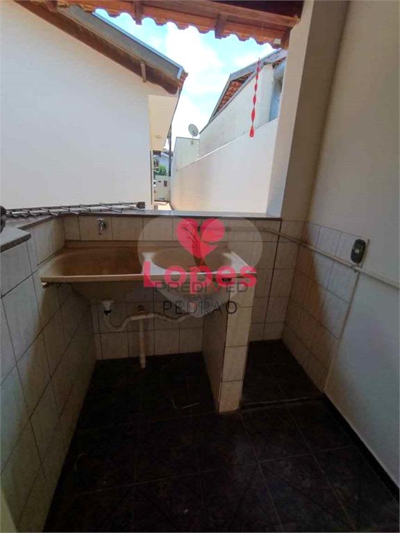 Casa de 3 quartos, 135m&sup2; no bairro Jardim Village, em Len&ccedil;&oacute;is Paulista  Lençóis Paulista - 