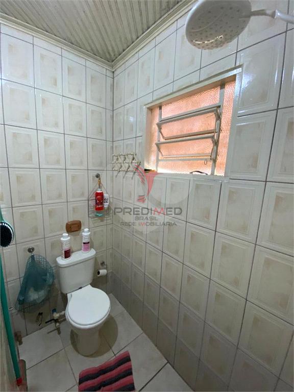 Fazenda/S&iacute;tios/Ch&aacute;caras de 3 quartos, 209m&sup2; no bairro Centro, em Borebi  BOREBI - 