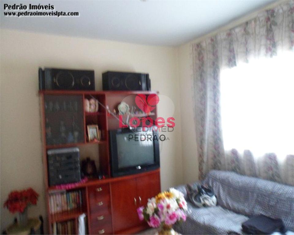 Casa de 3 quartos, 250m&sup2; no bairro Jardim Monte Azul, em Len&ccedil;&oacute;is Paulista  Lençóis Paulista - 