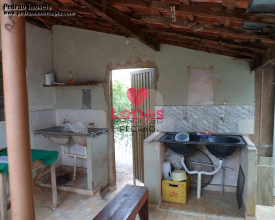 Casa de 3 quartos, 250m&sup2; no bairro Jardim Monte Azul, em Len&ccedil;&oacute;is Paulista  Lençóis Paulista - 