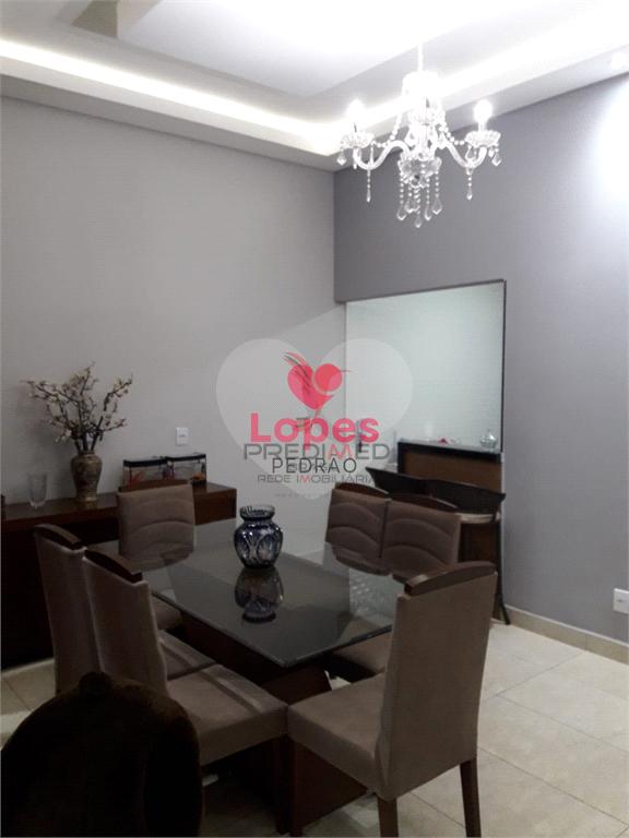 Casa de 2 quartos, 114m&sup2; no bairro Jardim Coral, em Bauru  Bauru - 