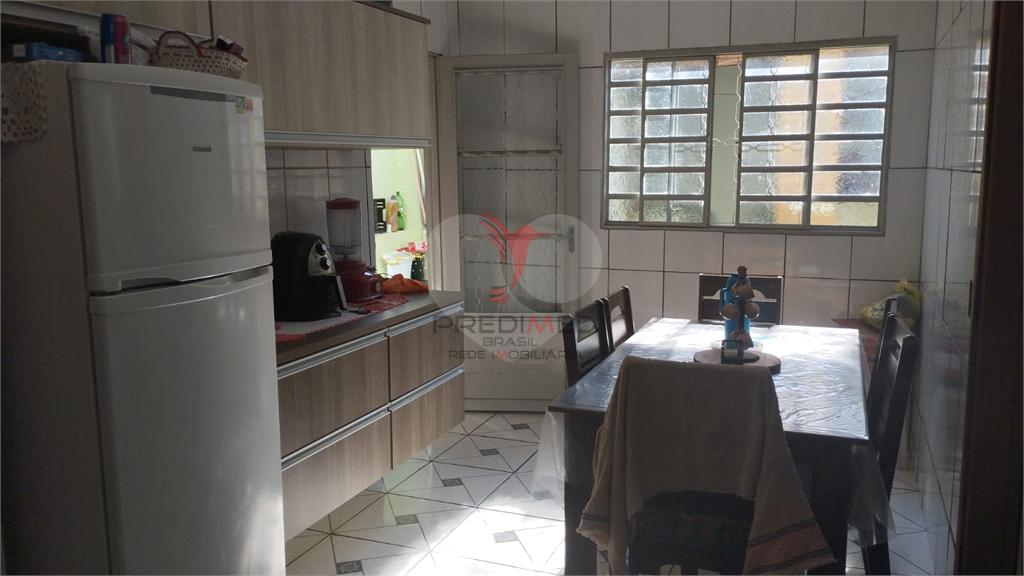 Casa de 3 quartos, 180m&sup2; no bairro Jardim Do Caju Ii, em Len&ccedil;&oacute;is Paulista  Lençóis Paulista - 