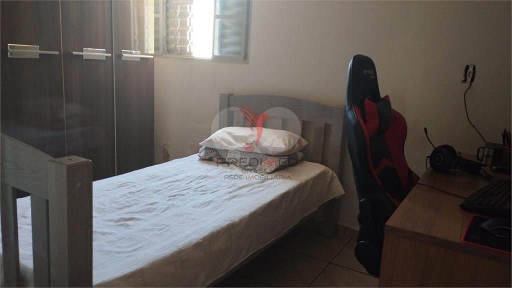 Casa de 3 quartos, 180m&sup2; no bairro Jardim Do Caju Ii, em Len&ccedil;&oacute;is Paulista  Lençóis Paulista - 