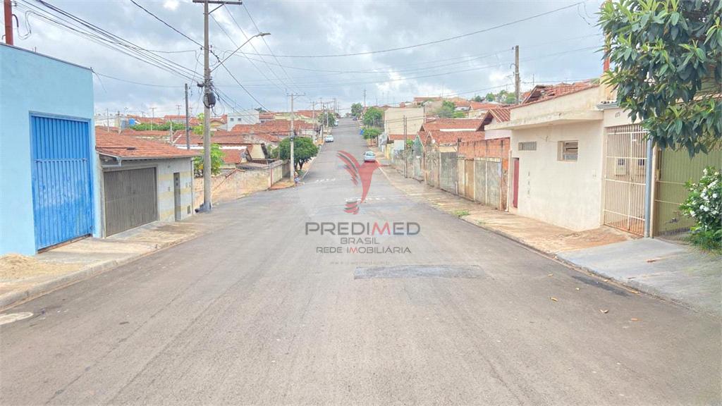 Casa de 302m&sup2; no bairro Jardim Alvorada, em Len&ccedil;&oacute;is Paulista  Lençóis Paulista - 