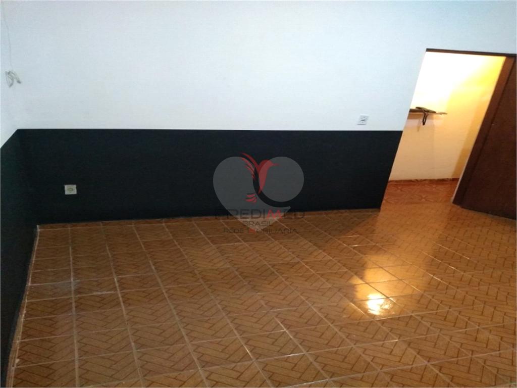 Casa de 3 quartos, 140m&sup2; no bairro N&uacute;cleo Habitacional Jo&atilde;o Zillo, em Len&ccedil;&oacute;is Paulista  Lençóis Paulista - 