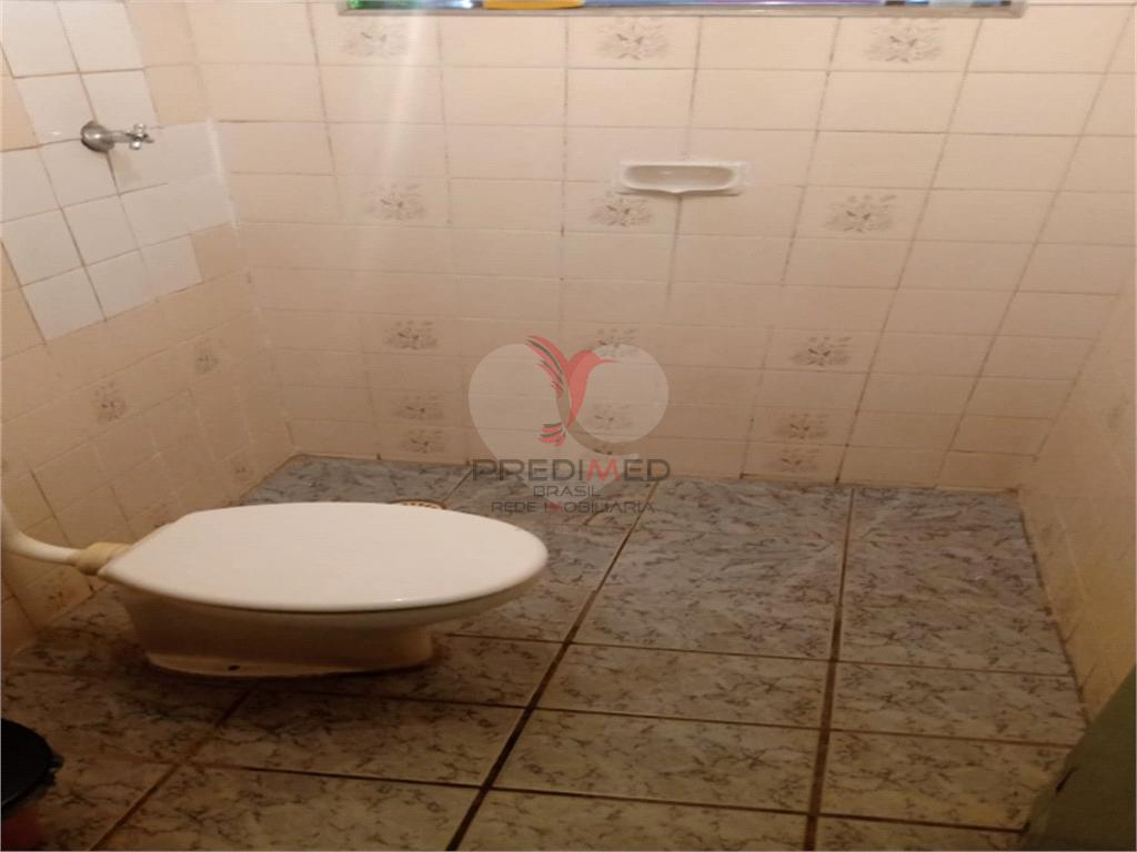 Casa de 3 quartos, 140m&sup2; no bairro N&uacute;cleo Habitacional Jo&atilde;o Zillo, em Len&ccedil;&oacute;is Paulista  Lençóis Paulista - 