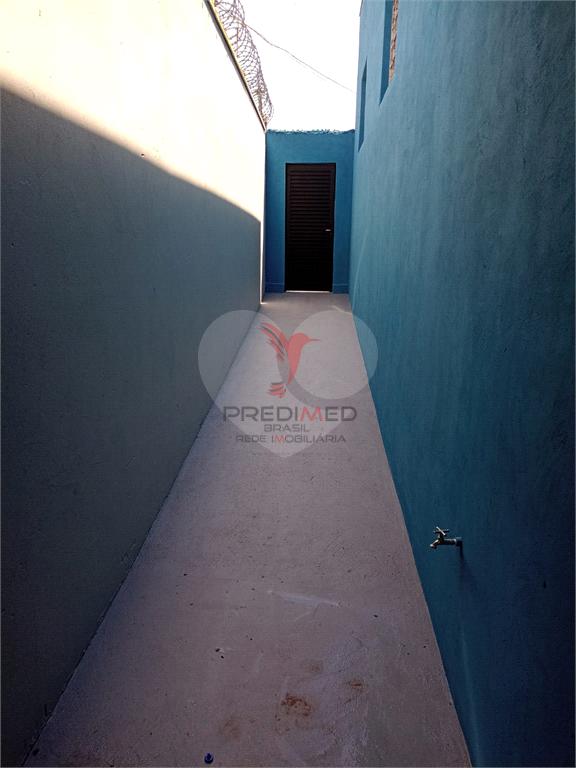 Galp&atilde;o / Dep&oacute;sito / Armaz&eacute;m de 127m&sup2; no bairro Jardim Village, em Len&ccedil;&oacute;is Paulista  Lençóis Paulista - 