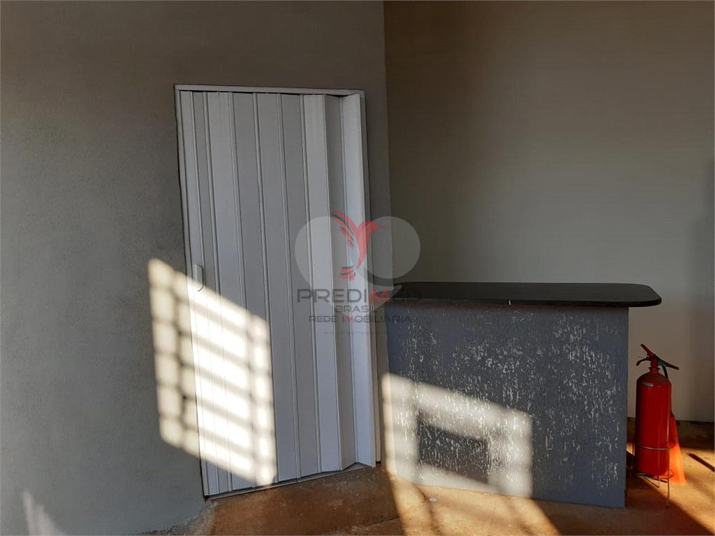 Galp&atilde;o / Dep&oacute;sito / Armaz&eacute;m de 127m&sup2; no bairro Jardim Village, em Len&ccedil;&oacute;is Paulista  Lençóis Paulista - 