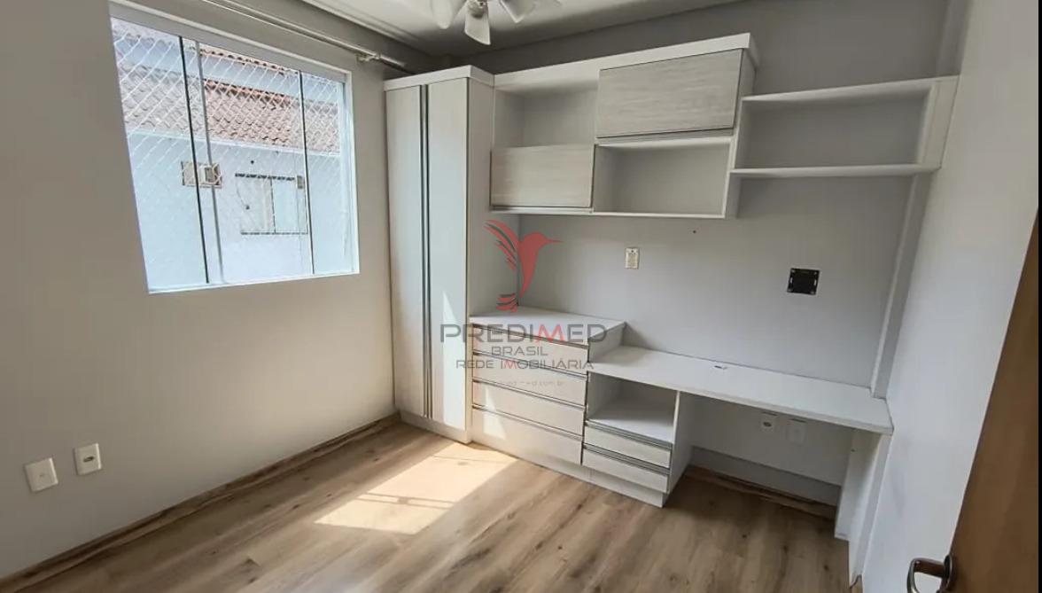 Apartamento de 2 Quartos Semi Mobiliado, sacada com churrasqueira, no Jaragu&aacute; Esquerdo. SC Rua Eleonora Satler Pradi Jaraguá do Sul - 
