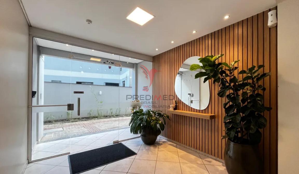 Apartamento de 2 Quartos Semi Mobiliado, sacada com churrasqueira, no Jaragu&aacute; Esquerdo. SC Rua Eleonora Satler Pradi Jaraguá do Sul - 