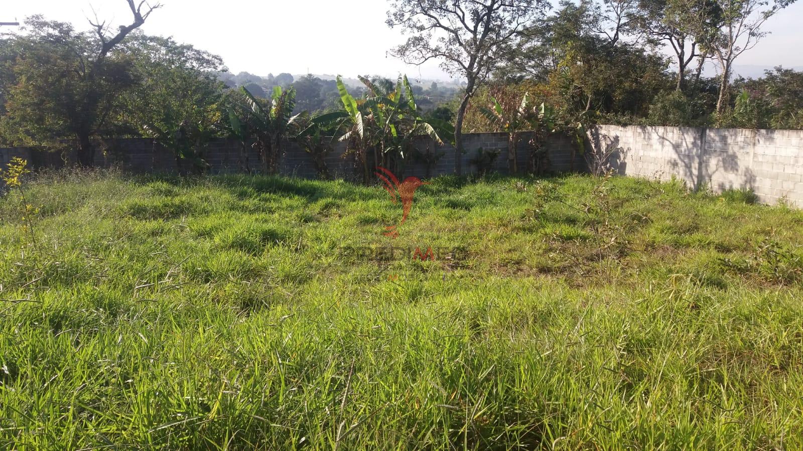 Terreno com melhorias, murado, port&atilde;o, &aacute;gua,energia,plano.Parque das Gar&ccedil;as, Guaratinguet&aacute;  Guaratinguetá - 