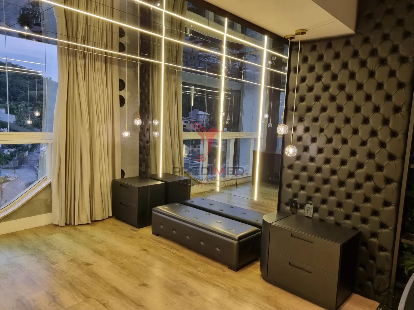 Cobertura, 3 quartos, 191 m² - Foto 4