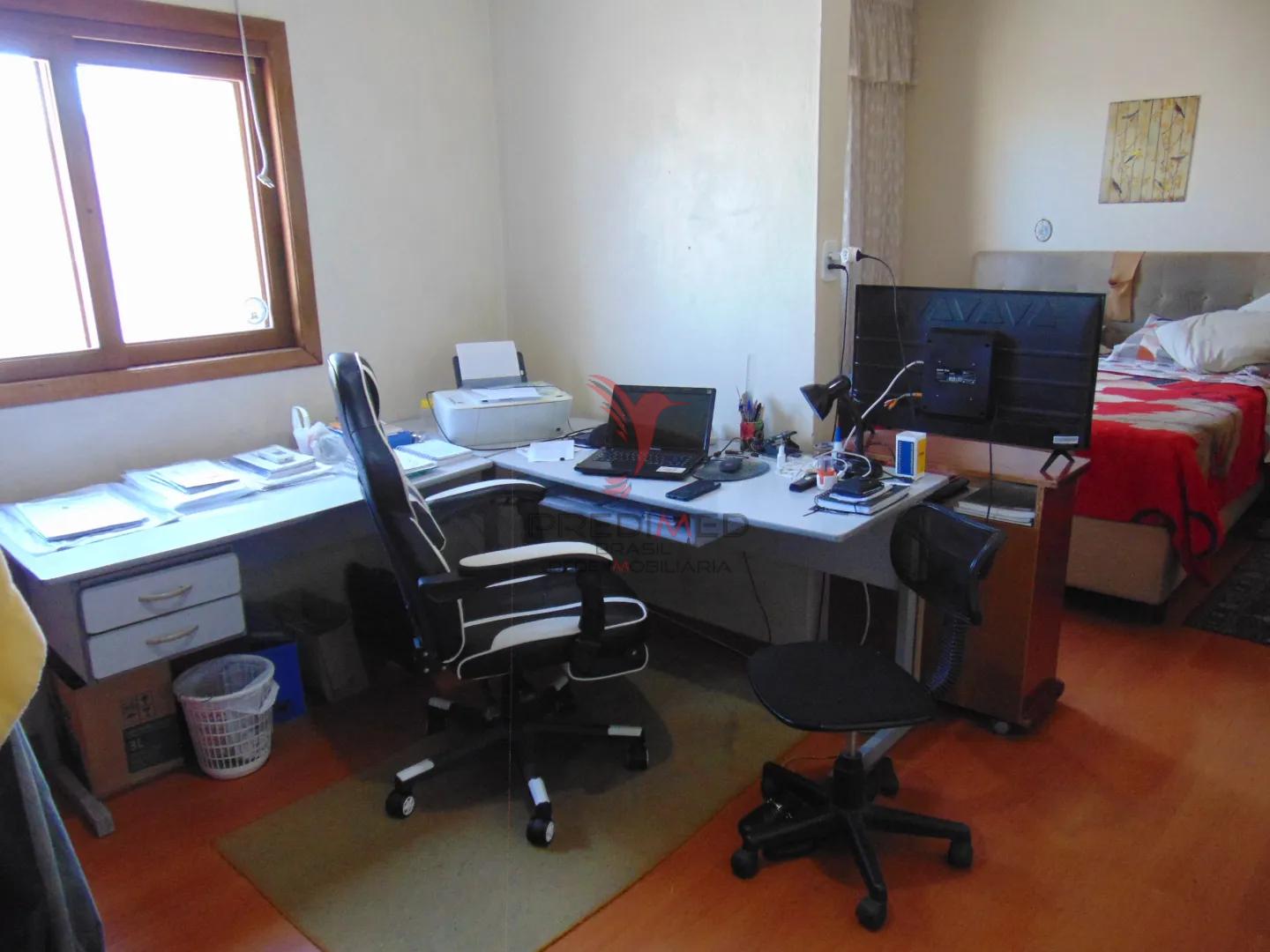 SOBRADO LOCALIZADO NA ZONA NORTE, COHABPEL  - - 