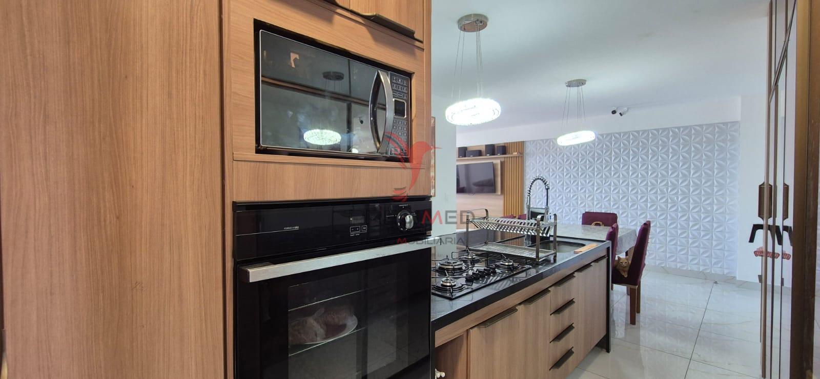 Apartamento sofisticado a apenas 600m do mar em Tamba&uacute;  João Pessoa - 