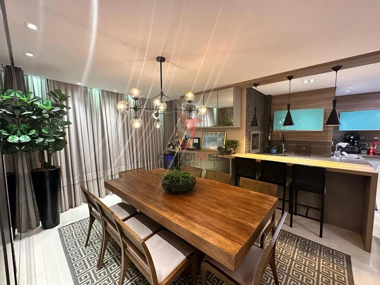 Exclusividade e Vista Livre no 21&ordm; Andar  - - 