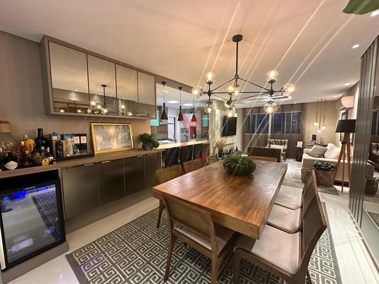 Exclusividade e Vista Livre no 21&ordm; Andar  - - 