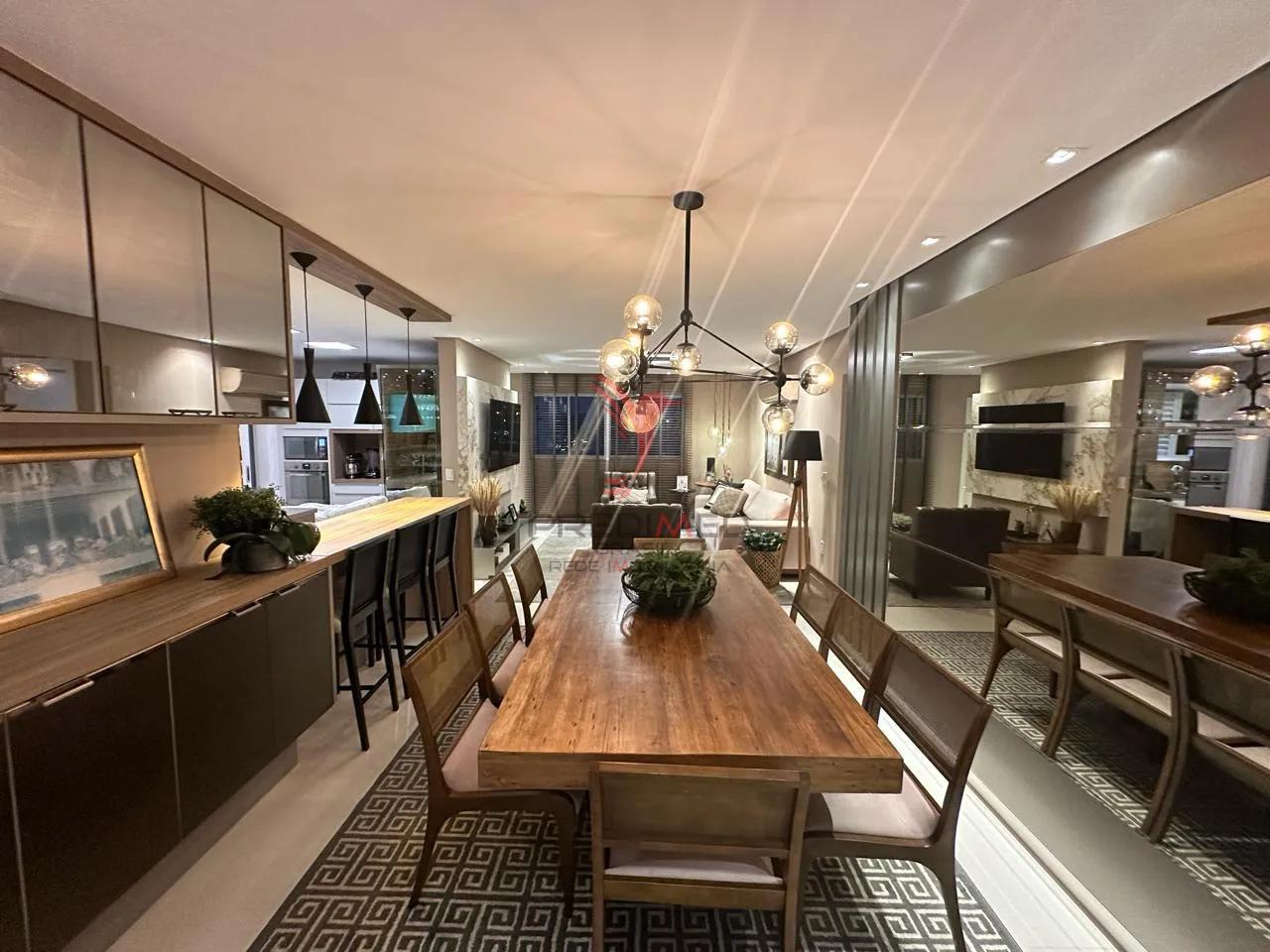 Exclusividade e Vista Livre no 21&ordm; Andar  - - 