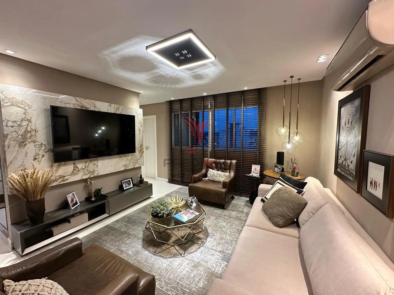 Exclusividade e Vista Livre no 21&ordm; Andar  - - 