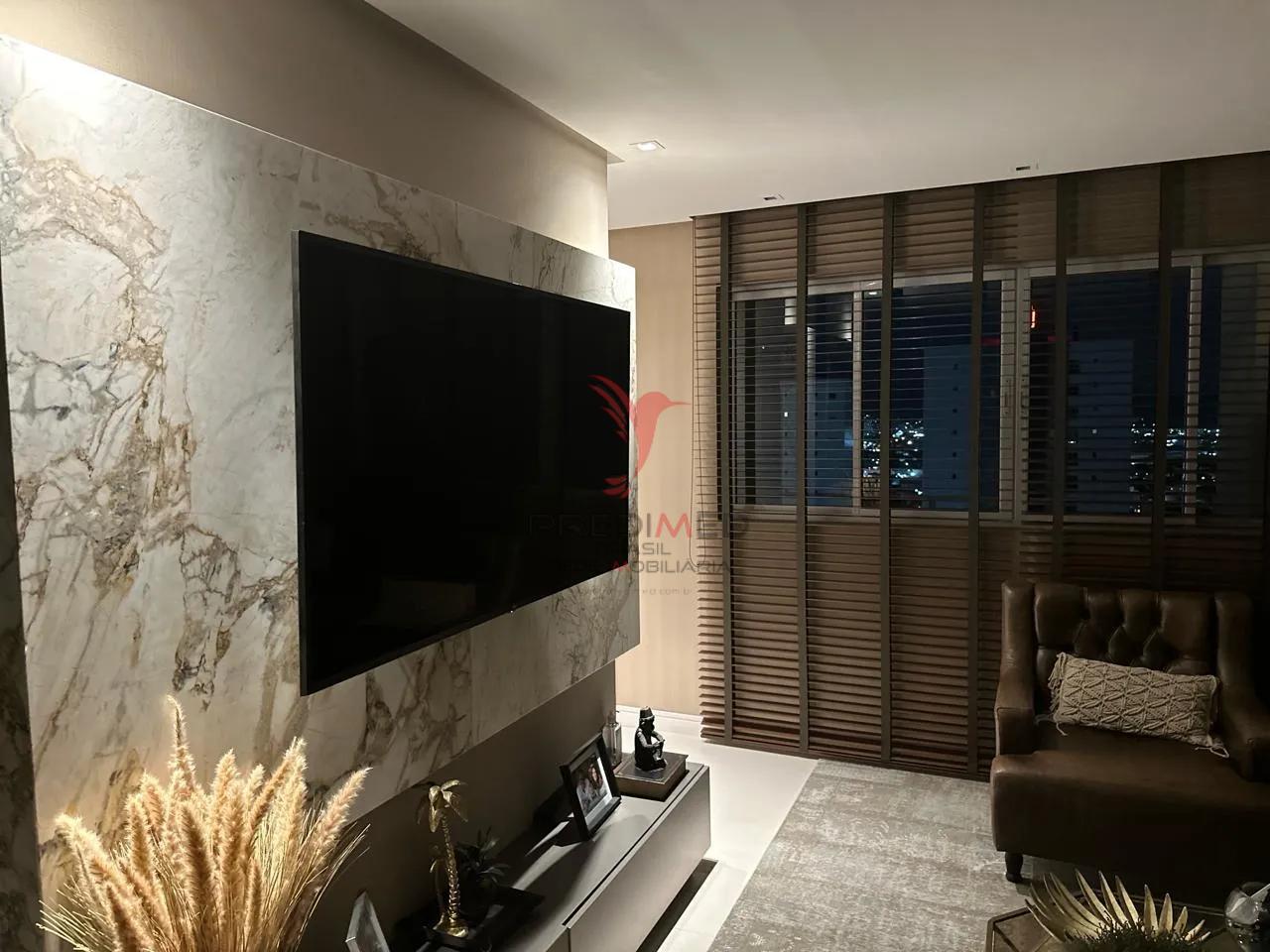 Exclusividade e Vista Livre no 21&ordm; Andar  - - 