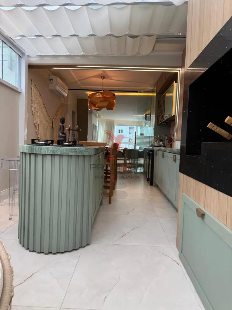 Exclusividade e Conforto no Cora&ccedil;&atilde;o de Balne&aacute;rio Cambori&uacute;  Balneário Camboriú - 