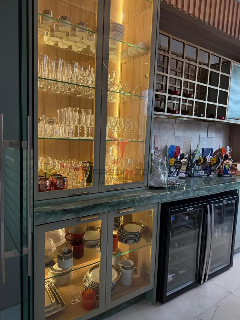 Exclusividade e Conforto no Cora&ccedil;&atilde;o de Balne&aacute;rio Cambori&uacute;  Balneário Camboriú - 