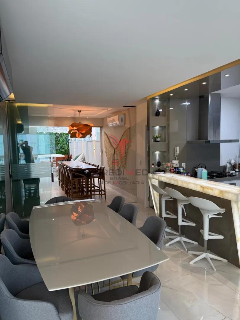 Exclusividade e Conforto no Cora&ccedil;&atilde;o de Balne&aacute;rio Cambori&uacute;  Balneário Camboriú - 