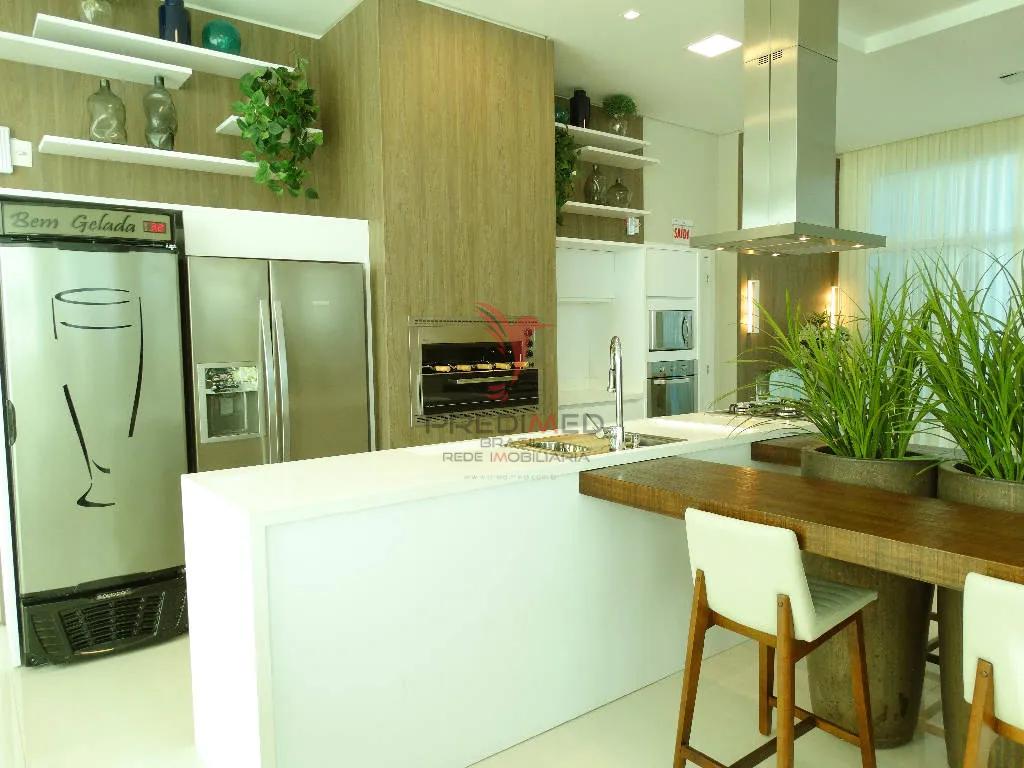 Exclusividade e Conforto no Cora&ccedil;&atilde;o de Balne&aacute;rio Cambori&uacute;  Balneário Camboriú - 