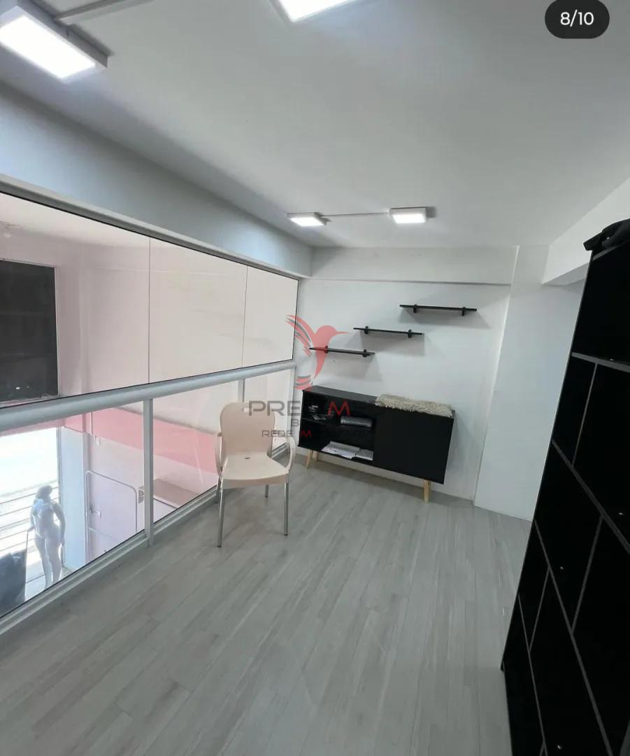 Oportunidade Estrat&eacute;gica: Sala Comercialcom Mezanino  no Ed. Santino  - - 