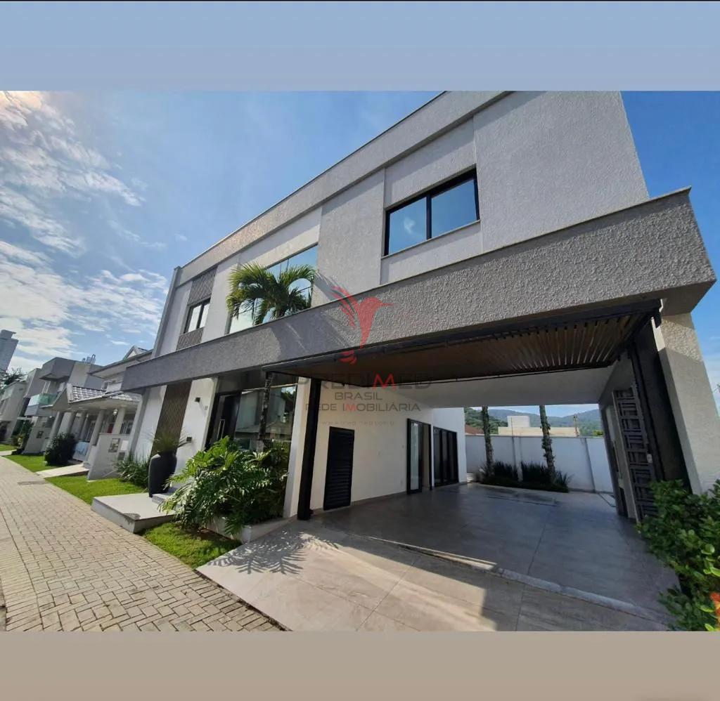 Casa, 4 quartos, 250 m² - Foto 9