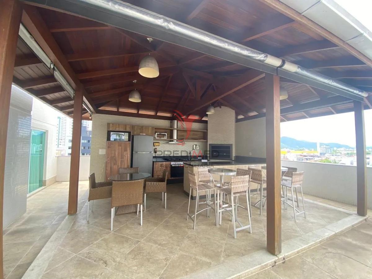 Viver no Topo: Cobertura Duplex com 260m&sup2;, 4 Su&iacute;tes e Lazer de Resort no Jardim Atl&acirc;ntico Rua 2850 - - 