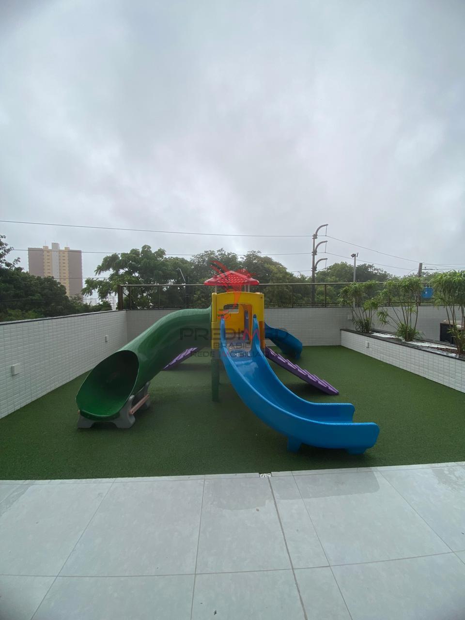 Apartamento no Brisamar, com 3 Quartos, 2 Vagas de Garagem, Varanda . Nascente sul  João Pessoa - 