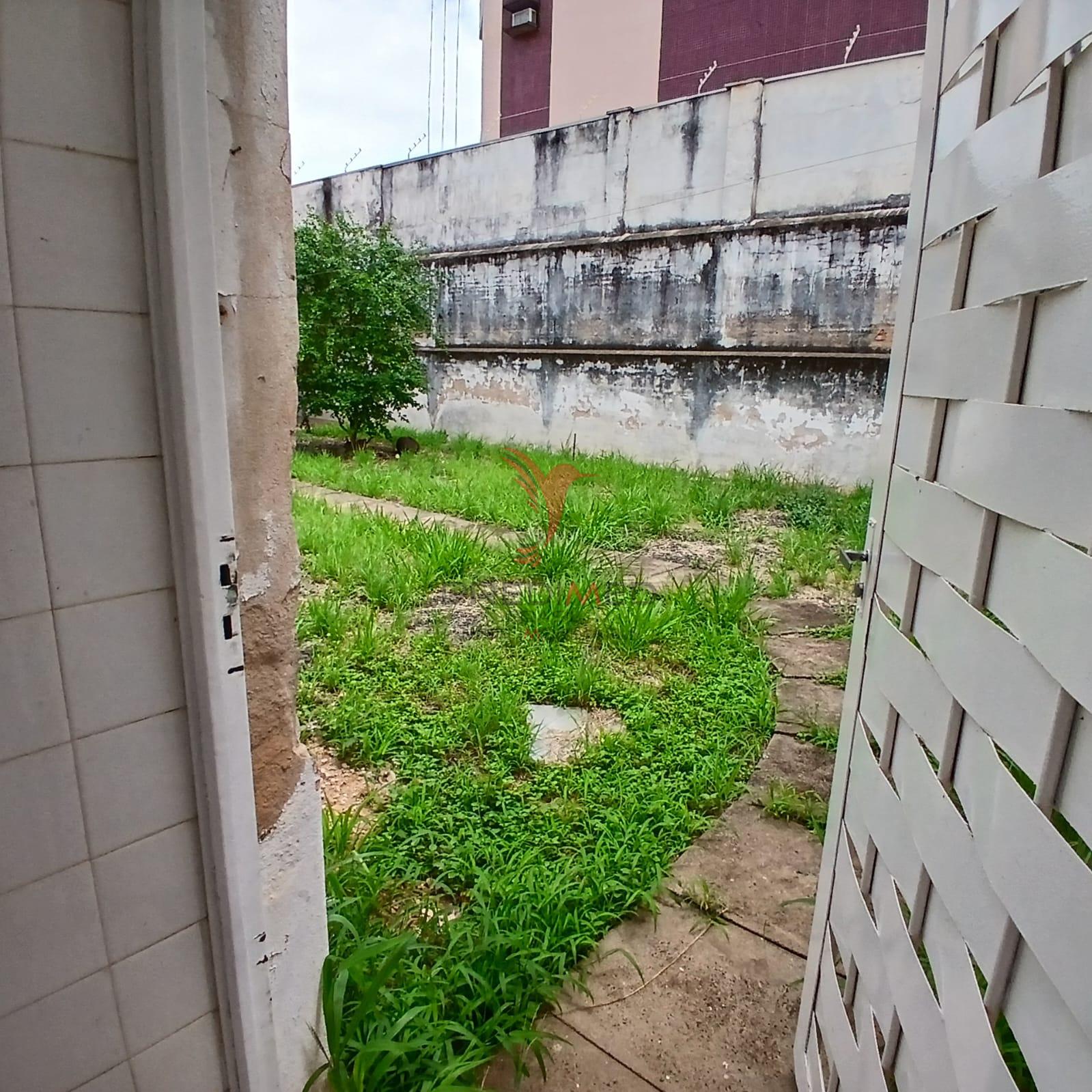 Vendo Im&oacute;vel Comercial diferenciado na Rua Samuel Neves em Piracicaba  Piracicaba - 