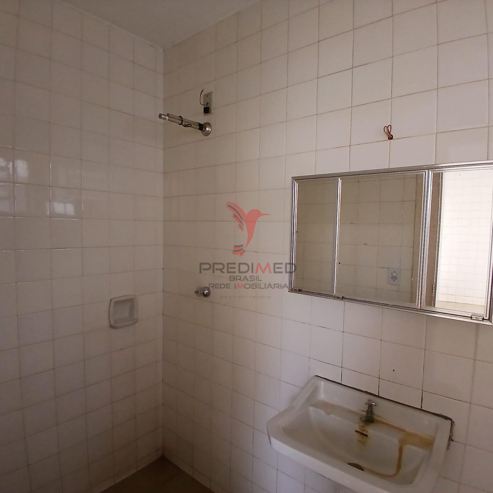 Vendo Im&oacute;vel Comercial diferenciado na Rua Samuel Neves em Piracicaba  Piracicaba - 