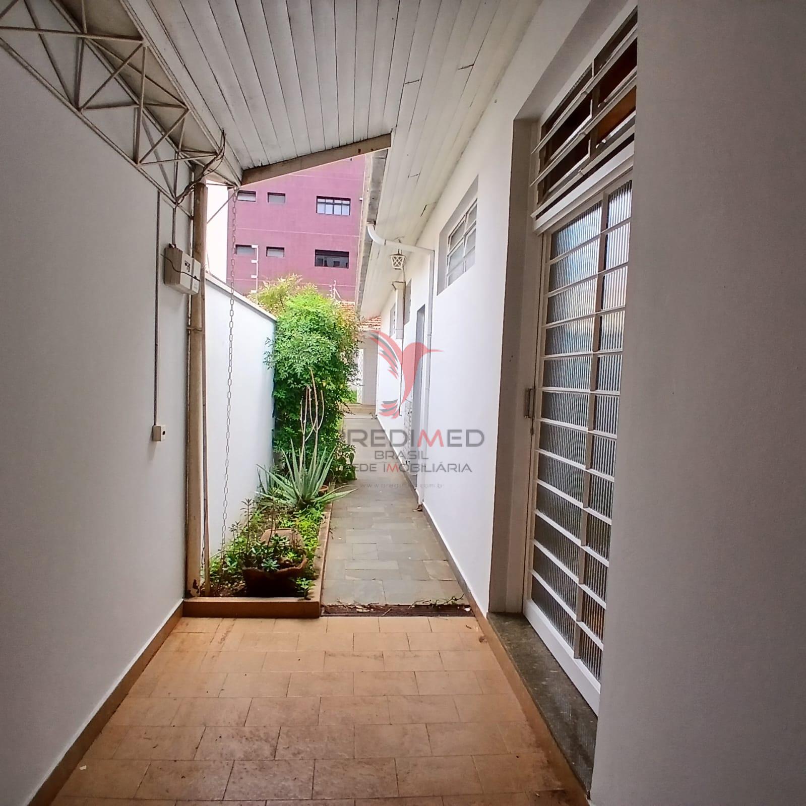 Vendo Im&oacute;vel Comercial diferenciado na Rua Samuel Neves em Piracicaba  Piracicaba - 