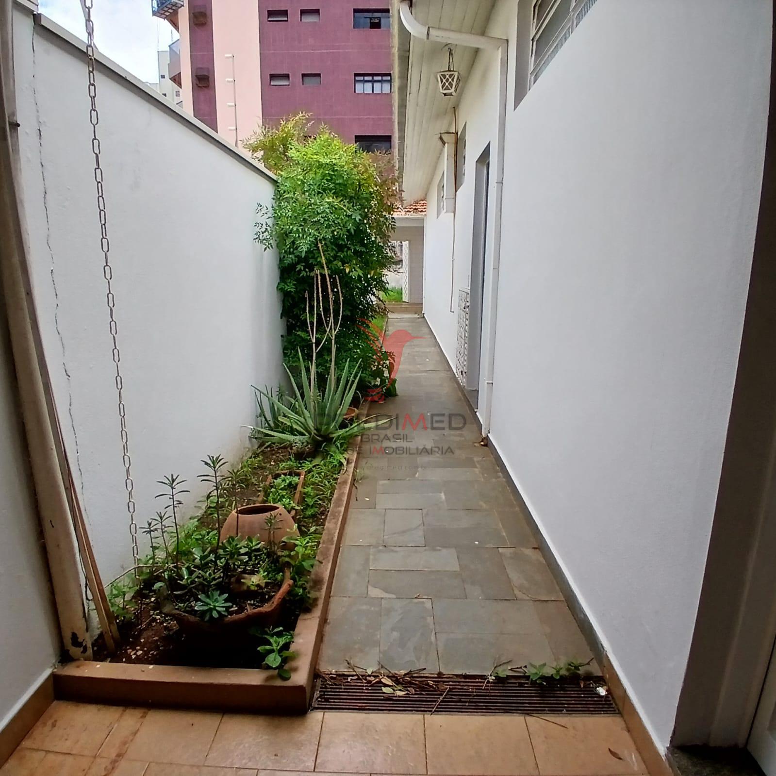 Vendo Im&oacute;vel Comercial diferenciado na Rua Samuel Neves em Piracicaba  Piracicaba - 