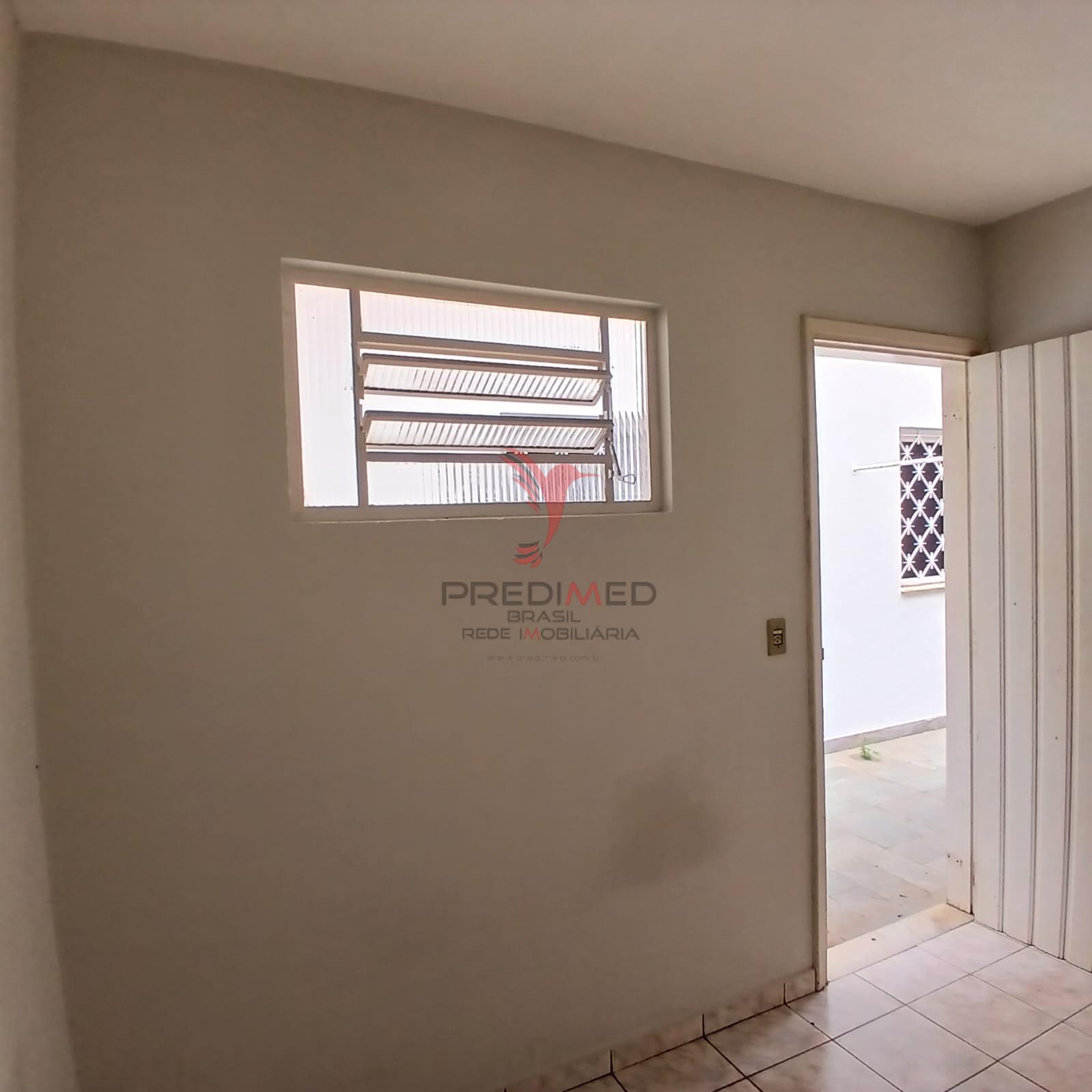 Vendo Im&oacute;vel Comercial diferenciado na Rua Samuel Neves em Piracicaba  Piracicaba - 