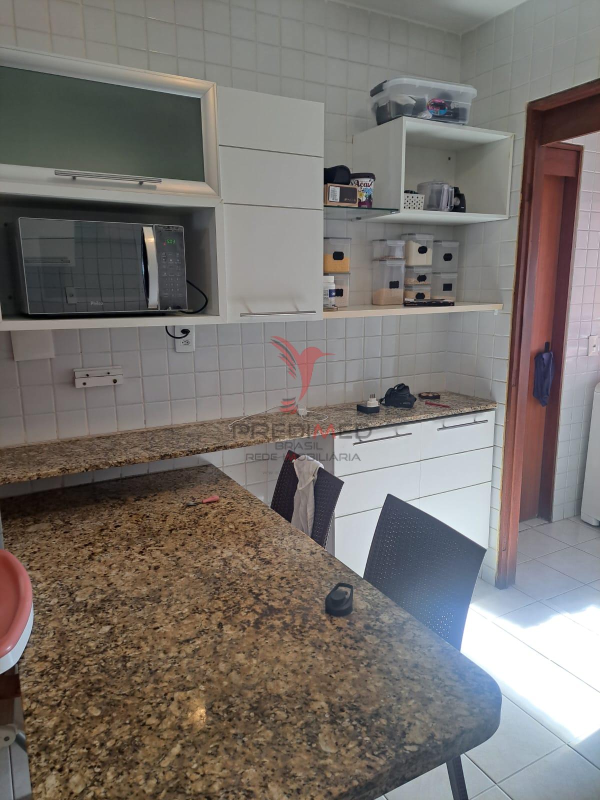 Apartamento espa&ccedil;oso, vista mar, com 128 mts2. Tamba&uacute; . 2 Vagas de Garagem. Nascente Sul Rua Helena Meira Lima João Pessoa - 