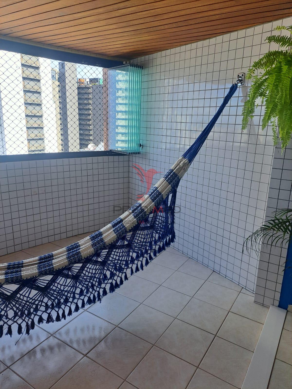 Apartamento espa&ccedil;oso, vista mar, com 128 mts2. Tamba&uacute; . 2 Vagas de Garagem. Nascente Sul Rua Helena Meira Lima João Pessoa - 