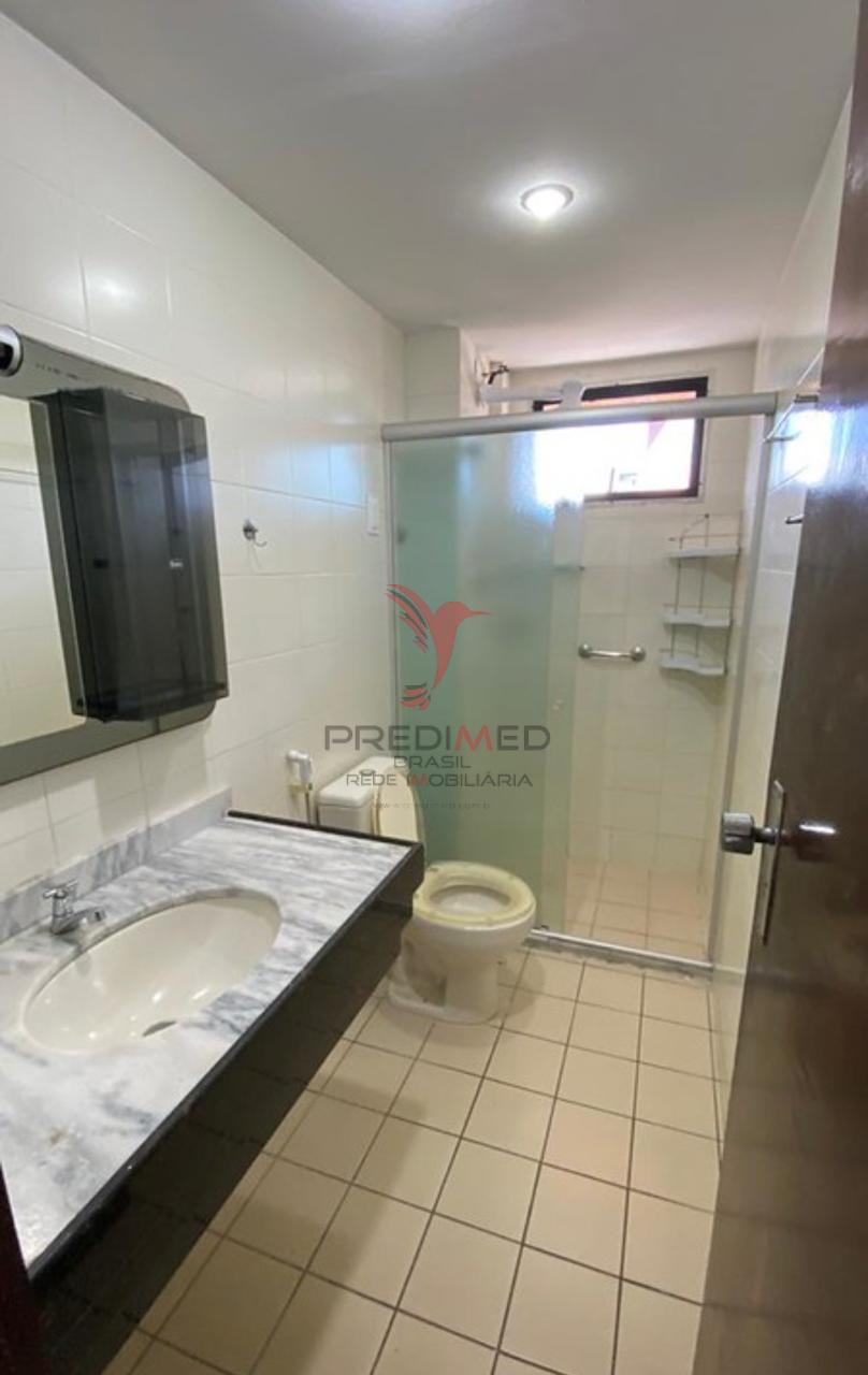 Apartamento espa&ccedil;oso ,  para aluguel , com 3 Quartos e 2 Vagas de Garagem, em Manaira Avenida Manoel Morais João Pessoa - 