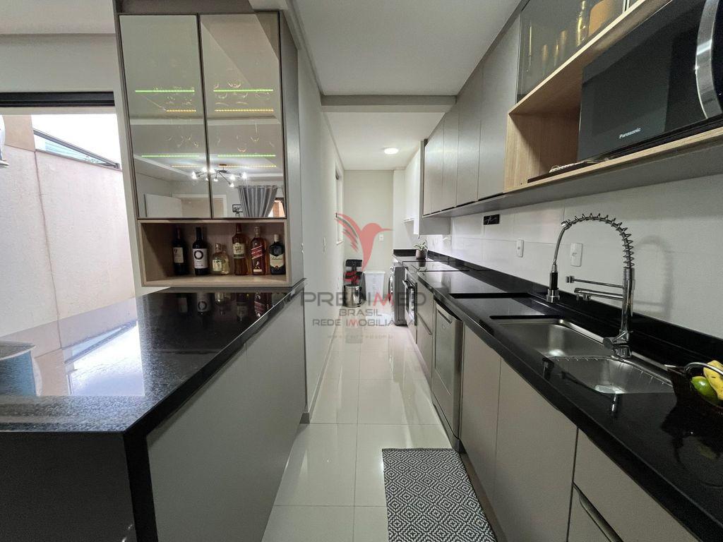 Sobrado geminado semi mobiliado Rua Domingos Sanson Jaraguá do Sul - 