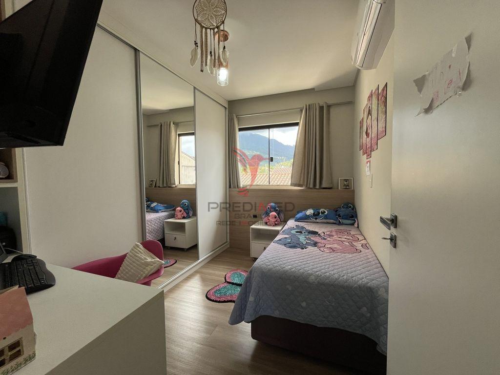 Sobrado geminado semi mobiliado Rua Domingos Sanson Jaraguá do Sul - 