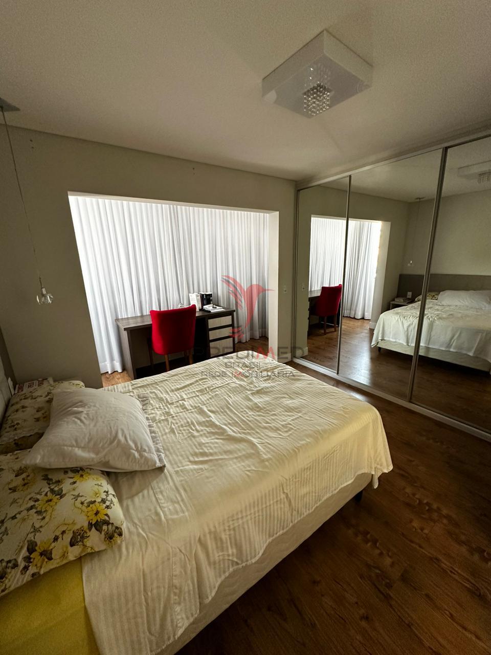 Apartamento de 3 Quartos , Mobiliado, sacada e churrasqueira , no Jaragu&aacute; Esquerdo. SC Rua Jones Chiodini Jaraguá do Sul - 