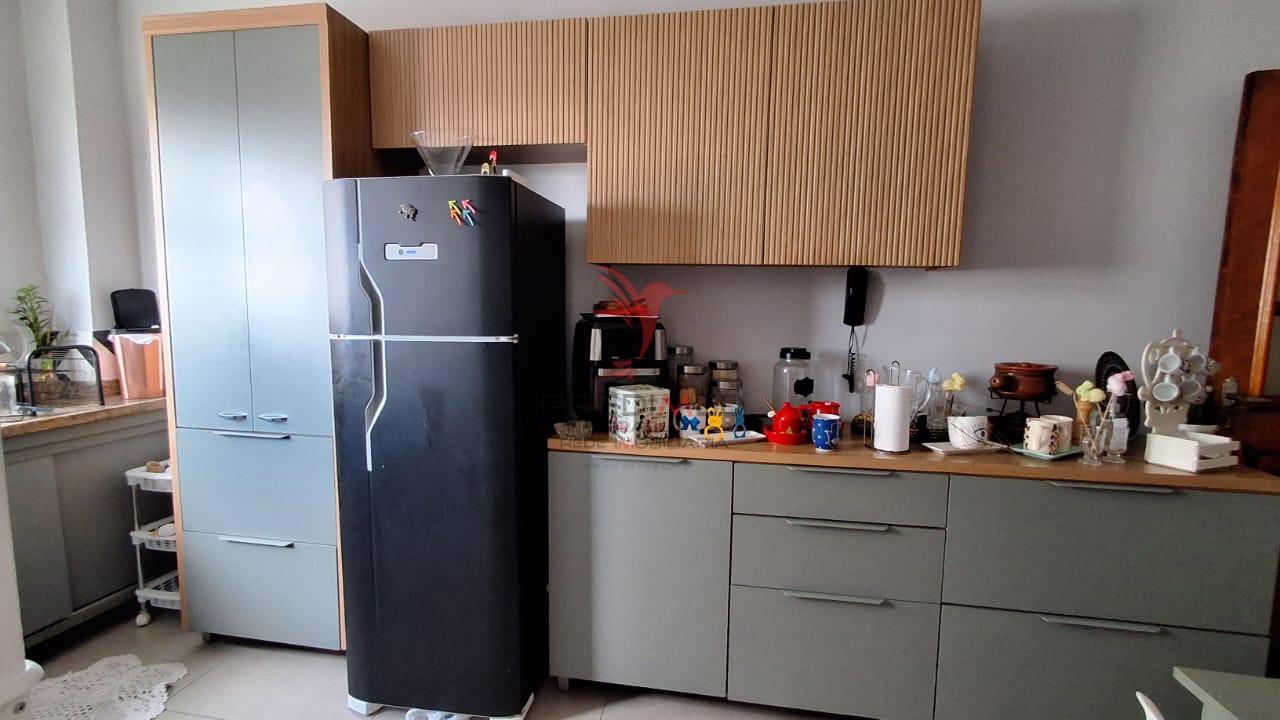Apartamento, 2 quartos, 77 m² - Foto 2
