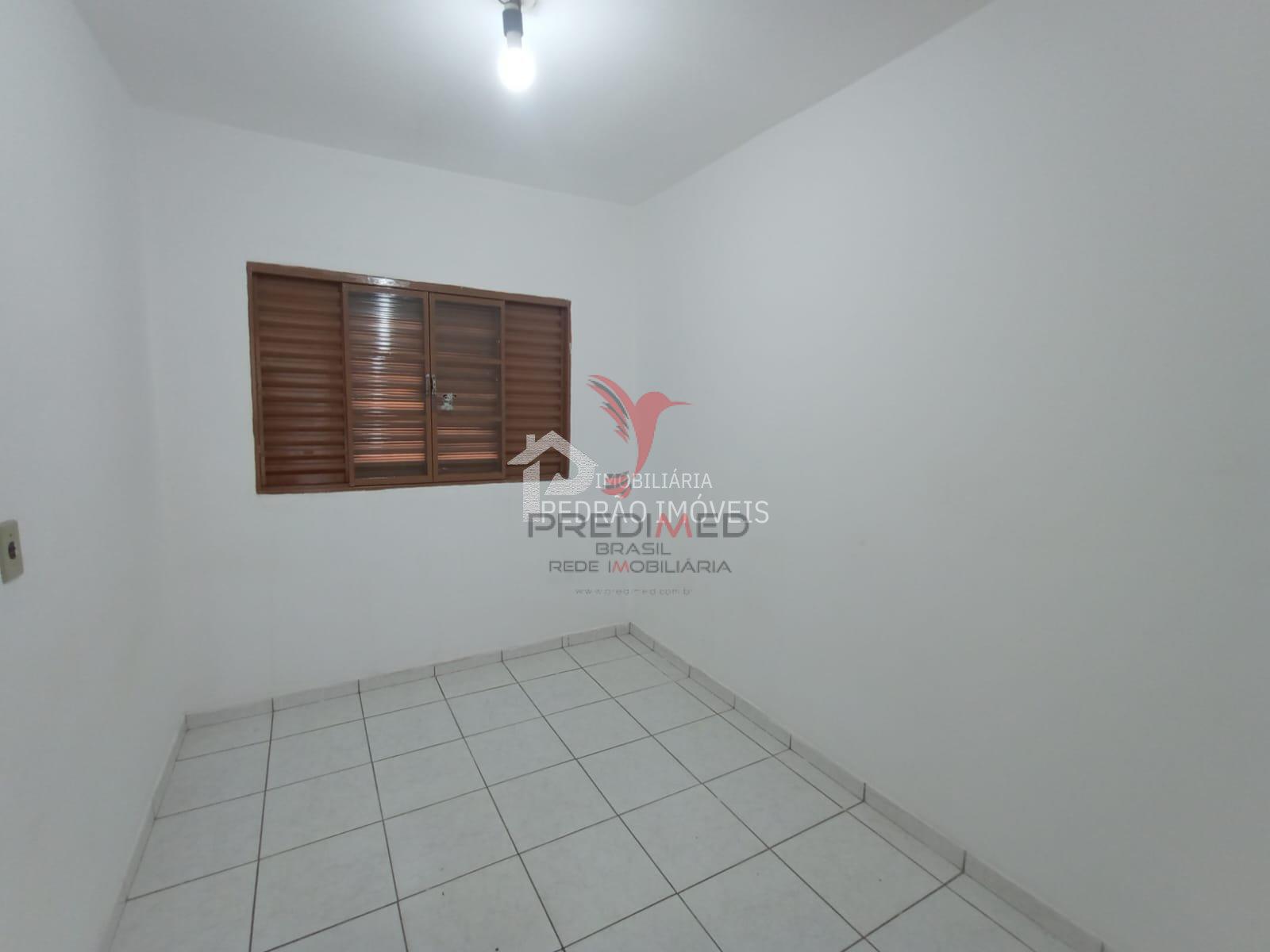 Kitnet de 2 quartos, no bairro Centro, em Len&ccedil;&oacute;is Paulista  Lençóis Paulista - 