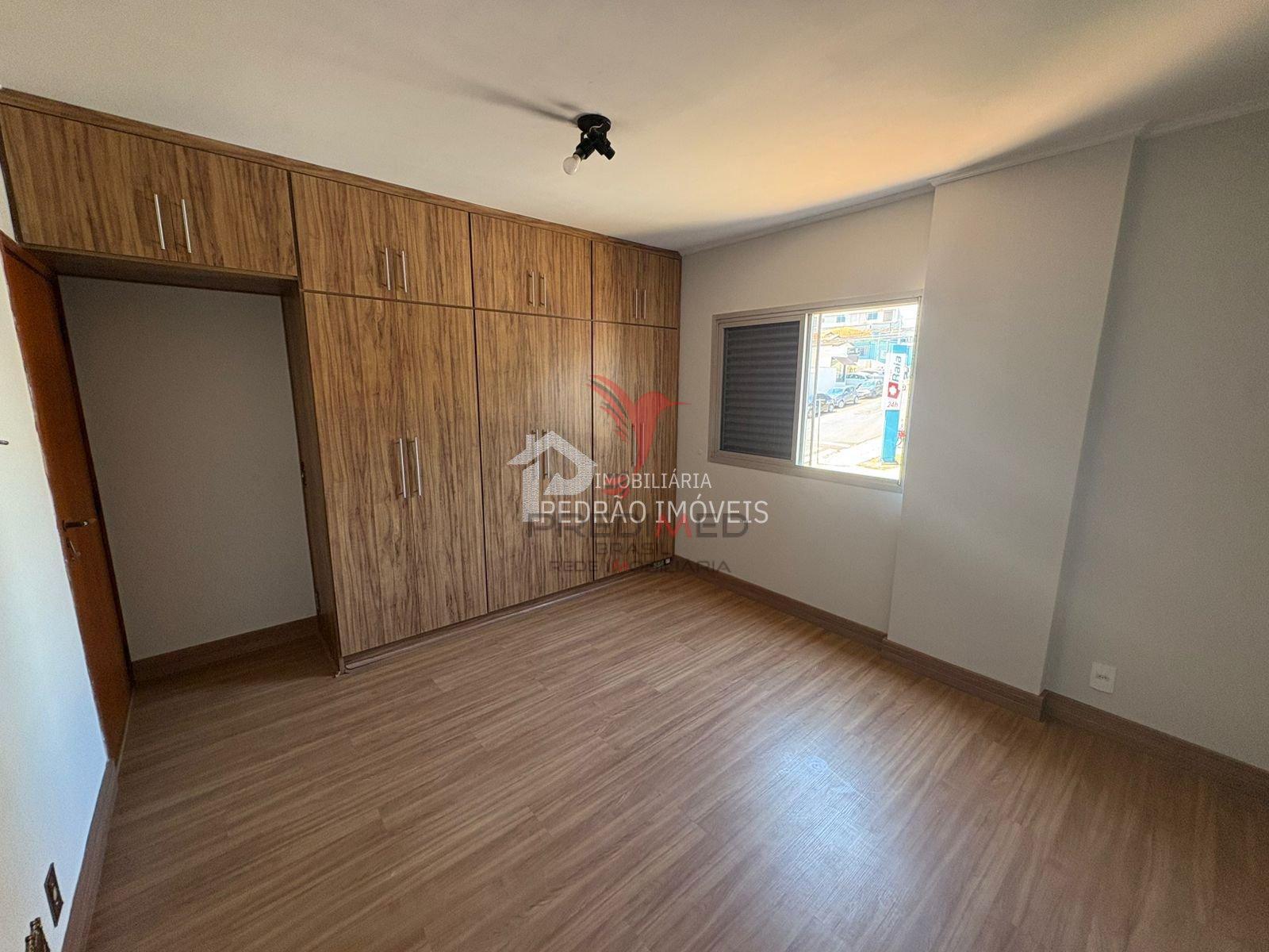 Condom&iacute;nio Edif&iacute;cio San Remo  Lençóis Paulista - 