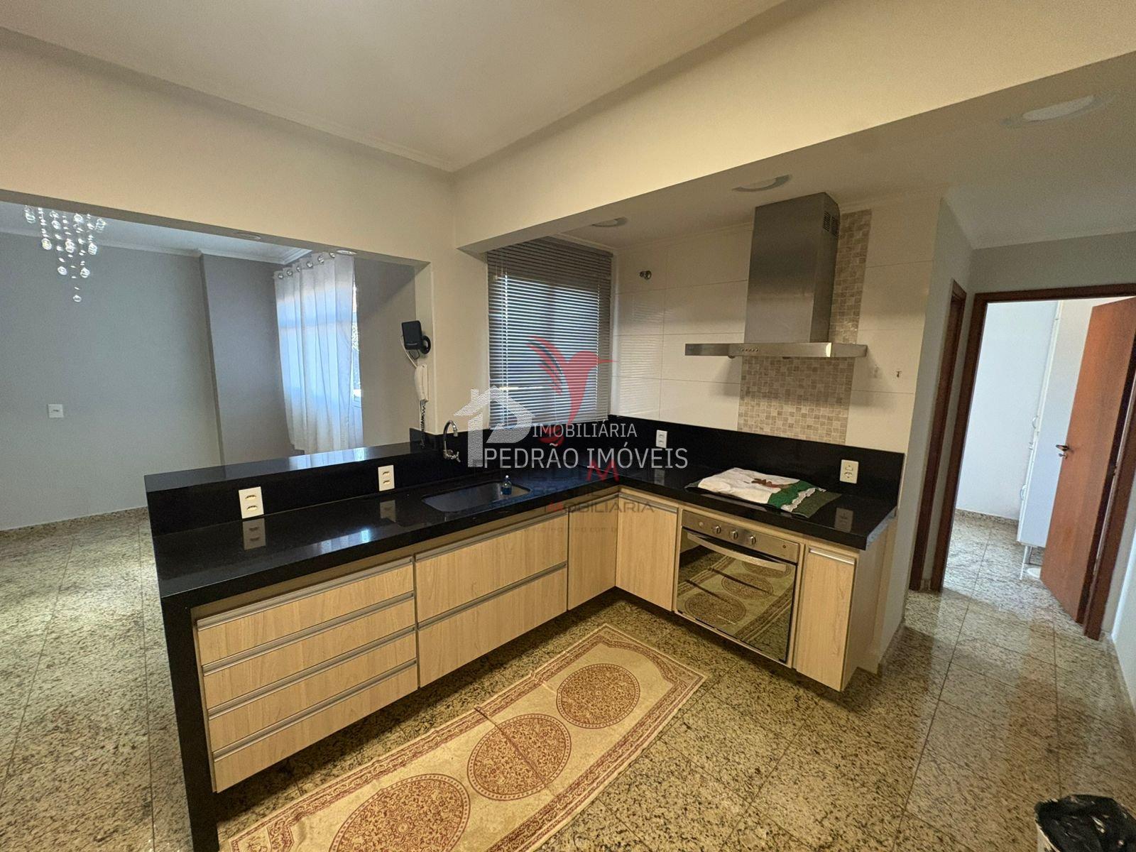 Condom&iacute;nio Edif&iacute;cio San Remo  Lençóis Paulista - 